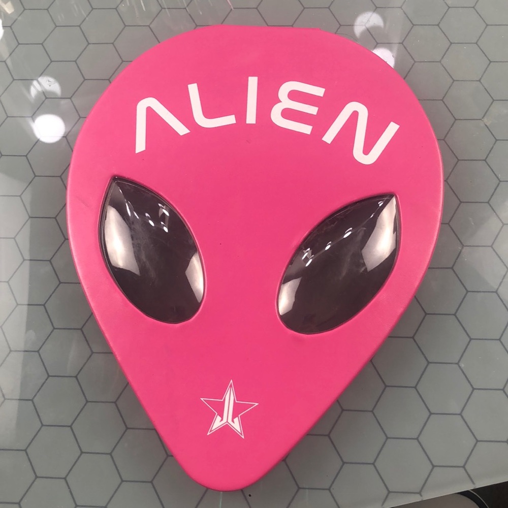 Jeffree Star Cosmetics Alien palette
